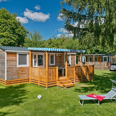 Knaus Campingpark Frickenhausen 프리켄하우젠 암 마인 외부 사진